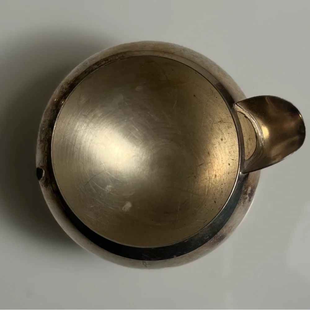 Vintage 1960’s F.B. Rogers Silver Plate Coffee/Tea Pot   w/Creamer & Tray 40 oz. - Picture 4 of 15